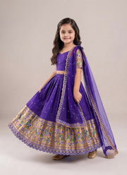 Diwali Paithani Lehenga for Kids – Parrot Zari Border & Silk Dupatta 4