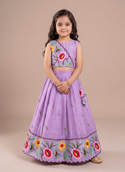 Diwali Floral Embroidered Lehenga for Girls – Crunchy Silk with Scalloped Flower Border 7