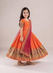 Diwali Paithani Lehenga for Kids – Parrot Zari Border & Silk Dupatta 8