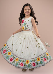 Diwali Floral Embroidered Lehenga for Girls – Crunchy Silk with Scalloped Flower Border 11