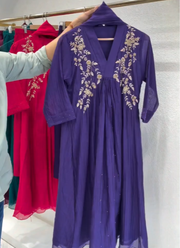 Mul Chanderi Kurta Pant Dupatta Set 18