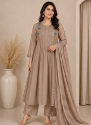 Pure Mul Chanderi Kurta Pant Dupatta Set 5