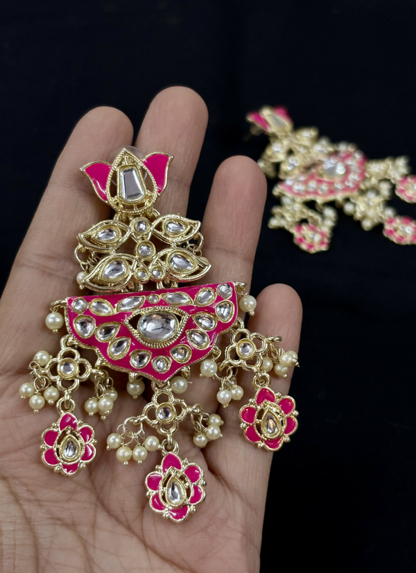 Dharini Kundan Chandbali Earrings