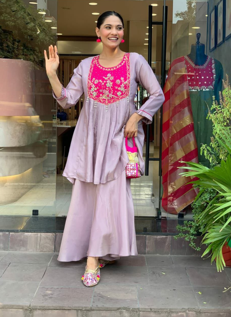 Premium Kurti Palazzo Set with Handwork & Latkans