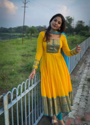 Chanderi Cotton Anarkali Suit with Jacquard Zari Border & Lace Dupatta 3