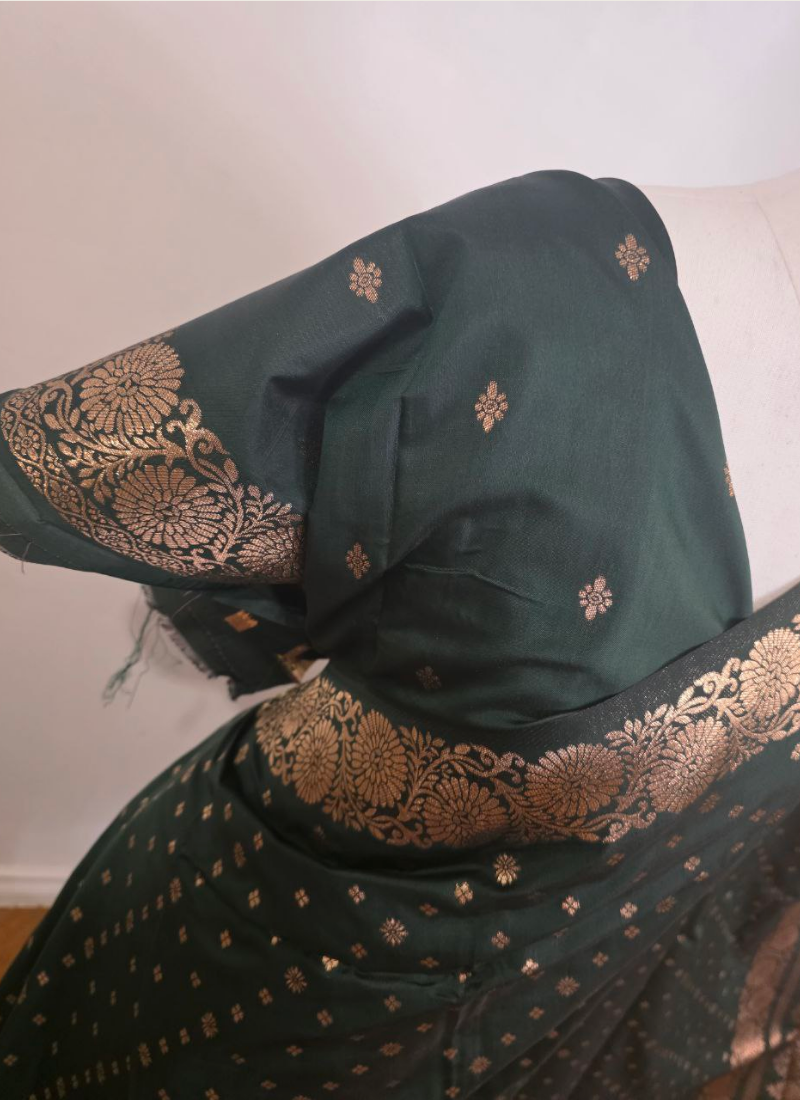 Bottle Green Katan Silk Saree with Blouse Piece