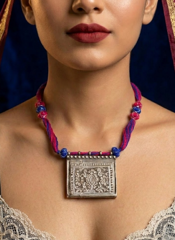 Manav Silver Necklace