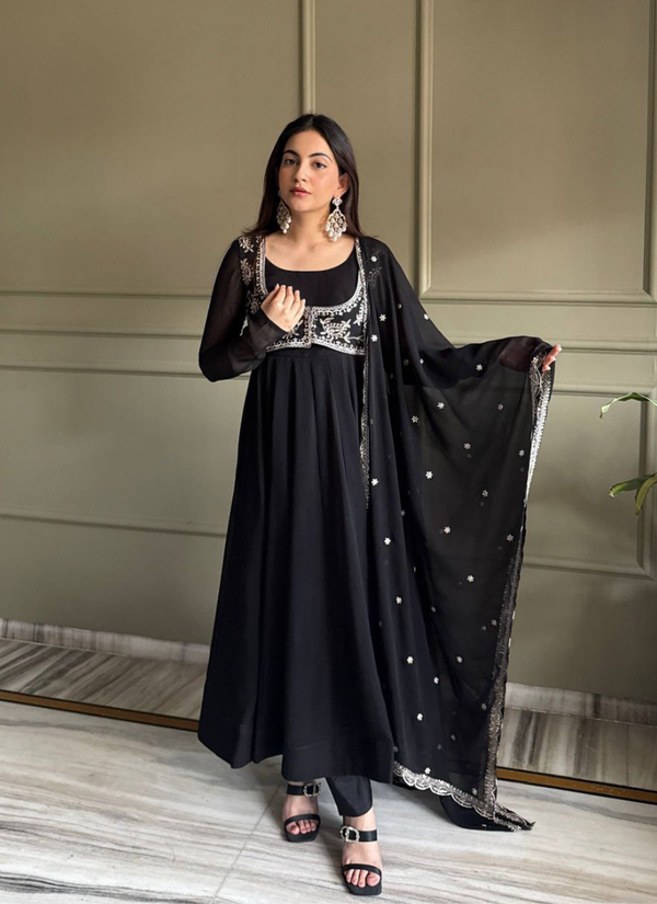 Fox Georgette Anarkali Set with Fancy Dupatta