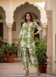 Women’s Green Printed Salwar Kamiz Co-Ord Set 1
