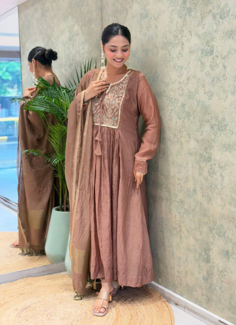 Mul Chanderi Anarkali Suit with Banarasi Dupatta & Bracelet (4‑Piece Set)
