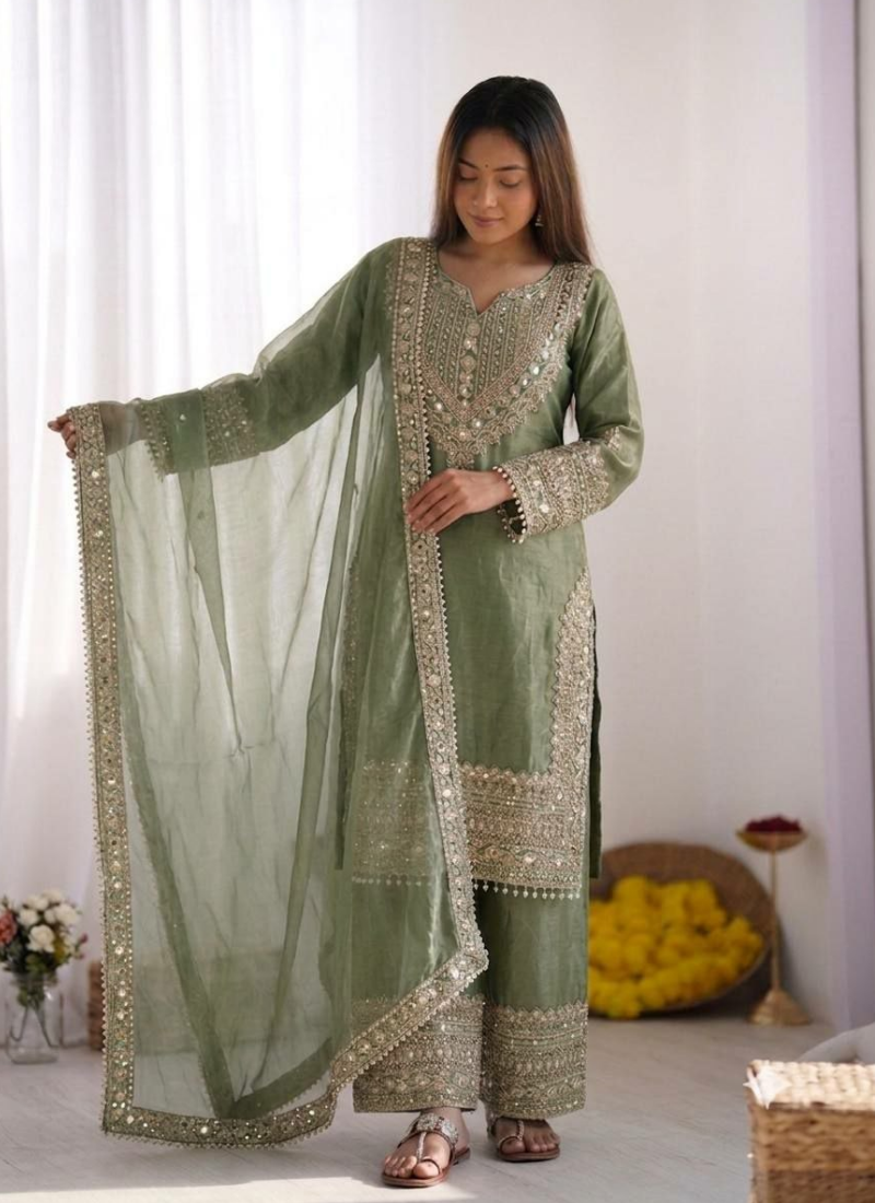 Fendy Silk Kurta Set with Dupatta – Embroidery & Lace Border