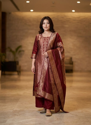 Pure Banarasi Punjabi Suit with Dupatta & Bracelet 2