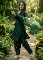 Heavy Crepe Silk Farshi Salwar Suit with Diamond Embroidery 3