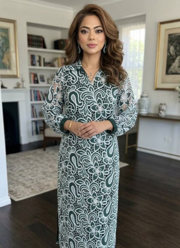 Bottle Green Silk Chikankari Co‑Ord Set with Divider Bottom