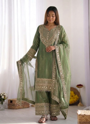 Fendy Silk Kurta Set with Dupatta – Embroidery & Lace Border 5