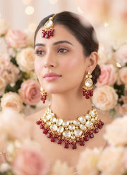 Kundan Necklace Set with Maroon Stone – Earrings & Tikka 6
