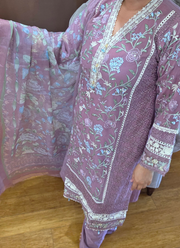 Light Purple Chiffon Salwar Kameez with Embroidery 7