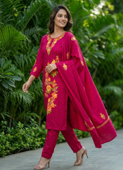 Burgundy Pashmina Suit – Thread Embroidery 3