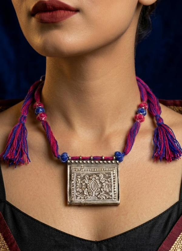 Manav Silver Necklace