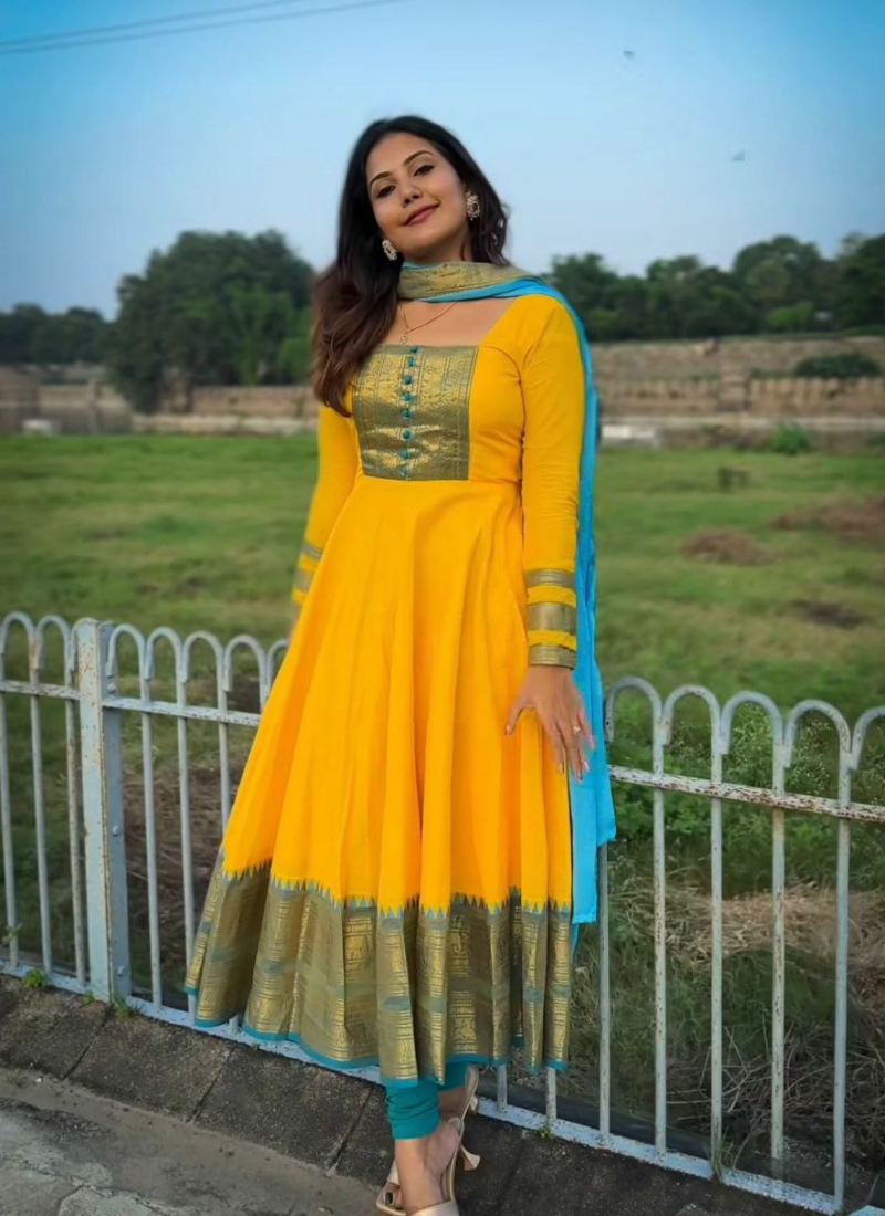 Chanderi Cotton Anarkali Suit with Jacquard Zari Border & Lace Dupatta