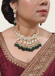 Necklace Set with Earrings & Green Beads – Earrings Included 1