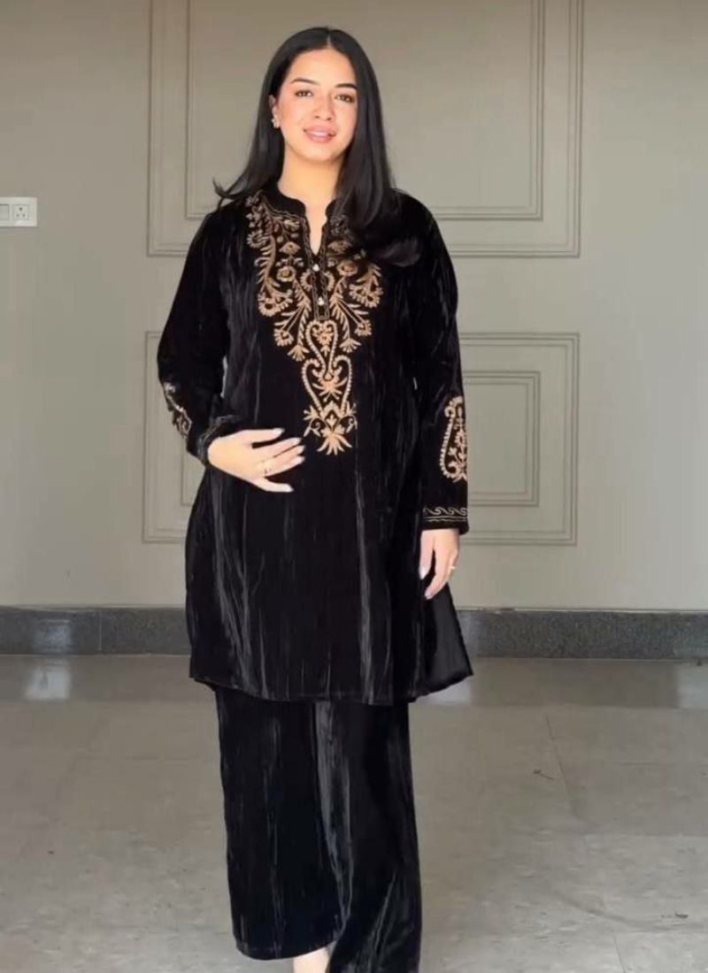 Velvet Embroidered Co‑Ord Set for Women (Kurti + Palazzo)