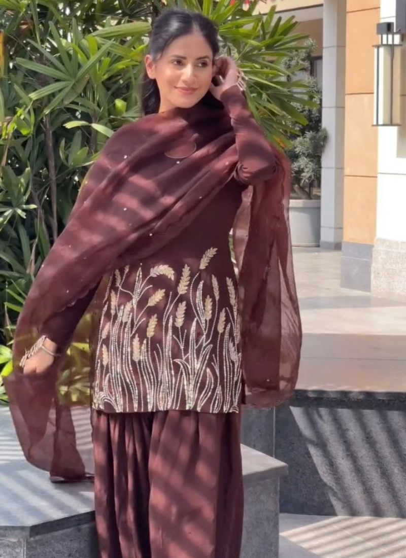 Faux Georgette Farshi Salwar Suit – Organza Dupatta