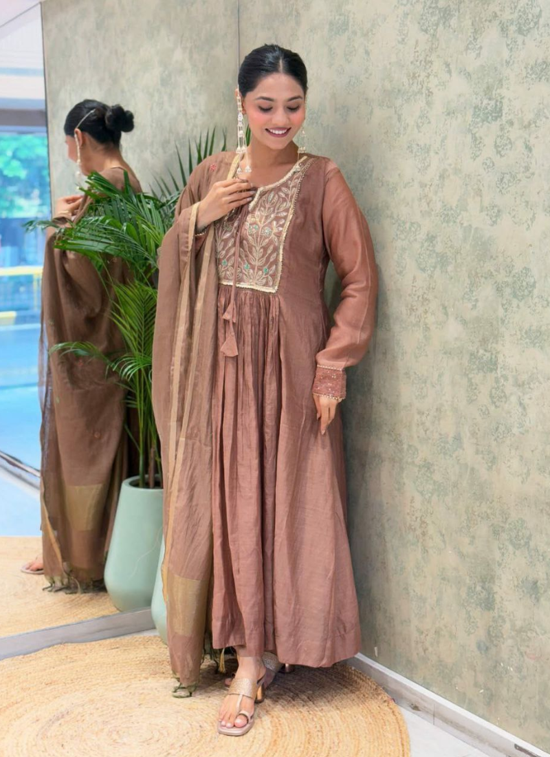 Mul Chanderi Punjabi Suit with Banarasi Dupatta & Bracelet Gift