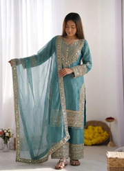 Fendy Silk Kurta Set with Dupatta – Embroidery & Lace Border 4