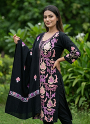 Black Pashmina Suit – Thread Embroidery 4