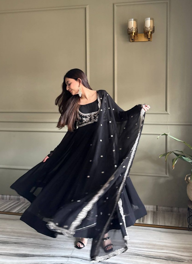 Fox Georgette Anarkali Set with Fancy Dupatta - View 4