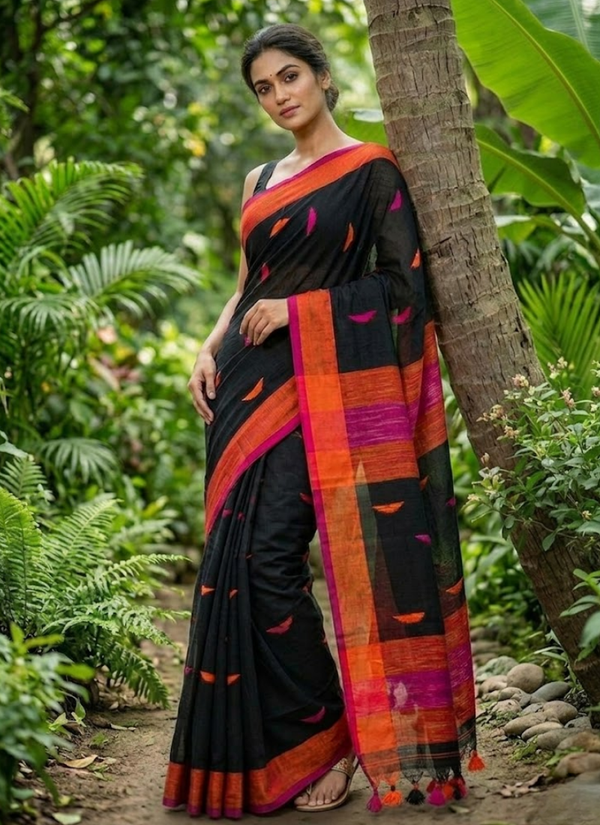 Barfi Khadi Handloom Saree with Blouse