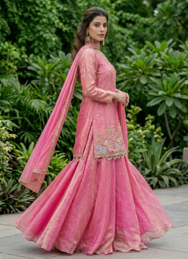 Fendy Kurti Lehenga Set with Embroidered Dupatta