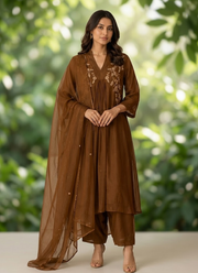 Mul Chanderi Kurta Pant Dupatta Set 9
