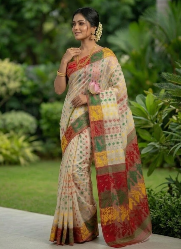 Jamdani Saree