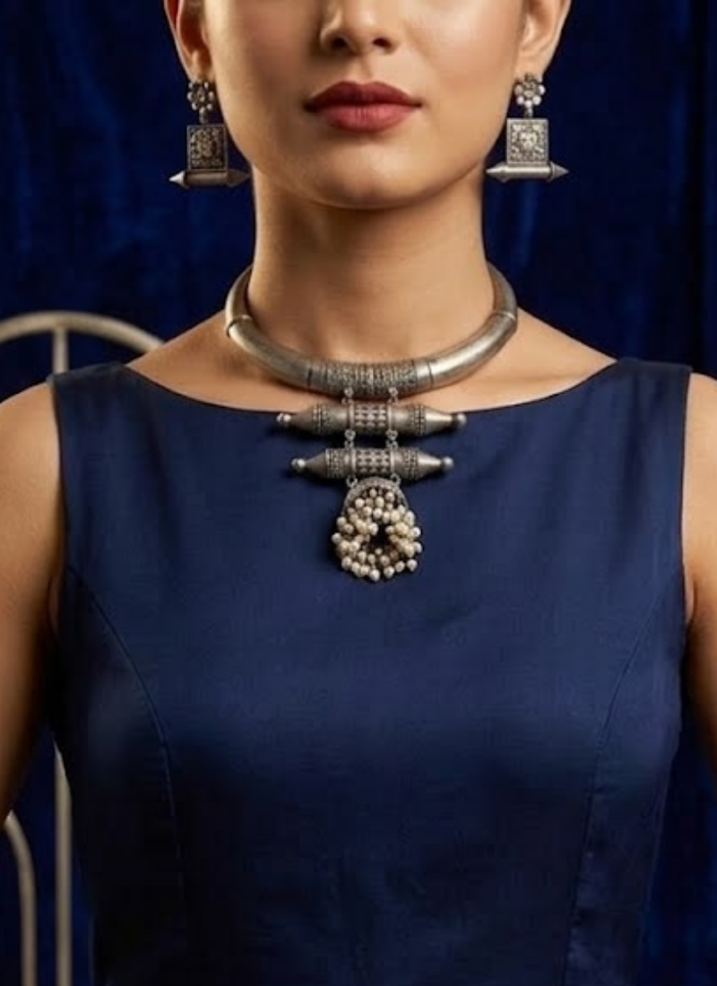 Snehal Silver Necklace Set - View 6