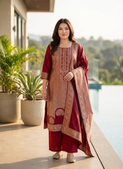 Pure Banarasi Punjabi Suit with Dupatta & Bracelet 5