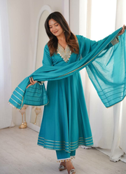 Roman Fabric Gown Set with Dupatta – Embroidery & Lace 3