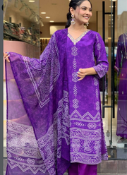 Pink French Crepe Kurta Set with Dupatta 1