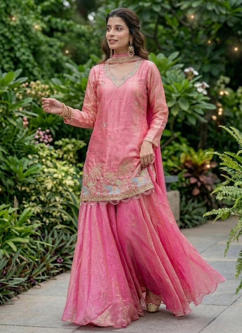 Fendy Kurti Lehenga Set with Embroidered Dupatta