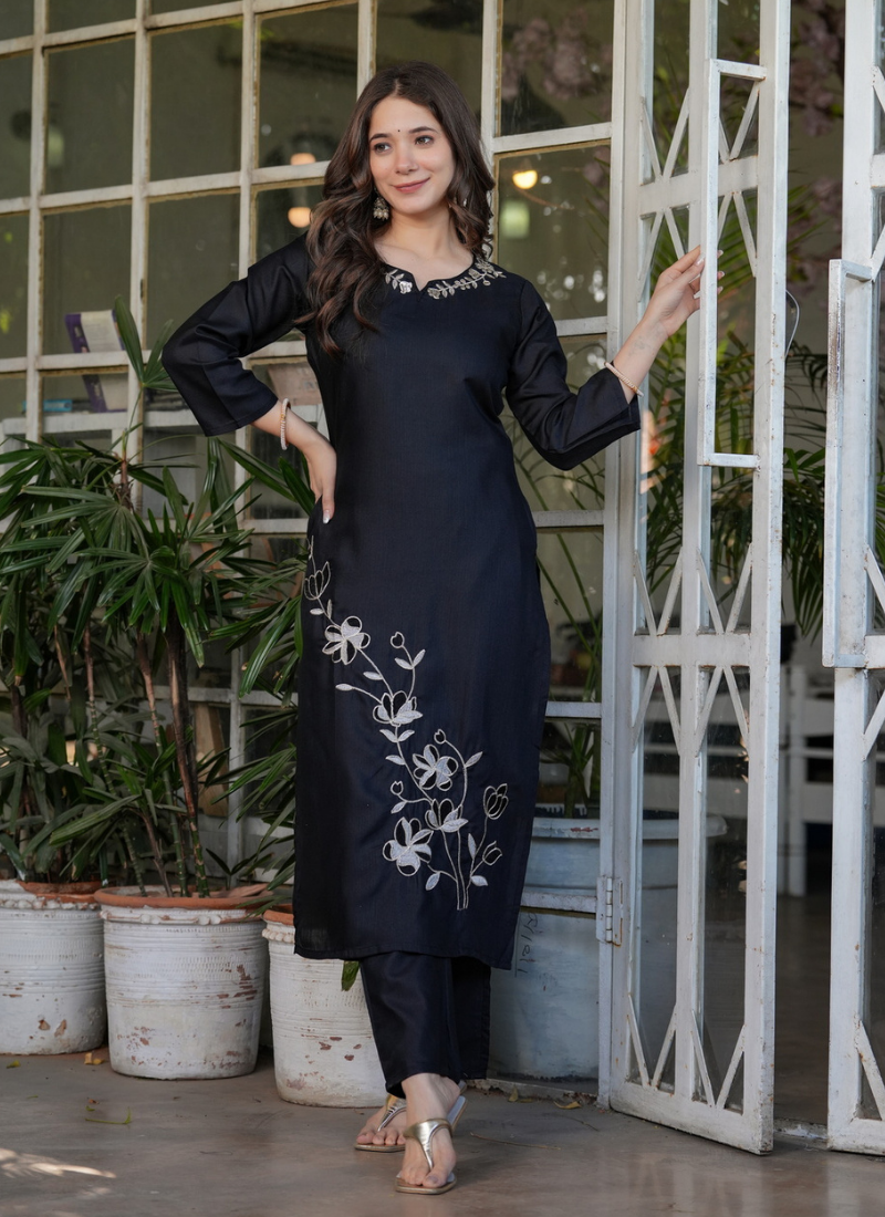 Black Rayon Kurta Set with Dupatta - View 7