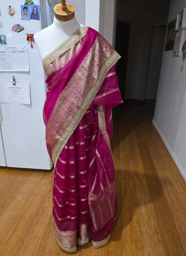 Magenta Banarasi Organza Saree with Blouse Piece