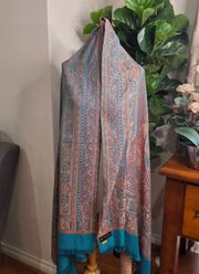 Premium Winter Shawl – Soft &amp; Elegant 9