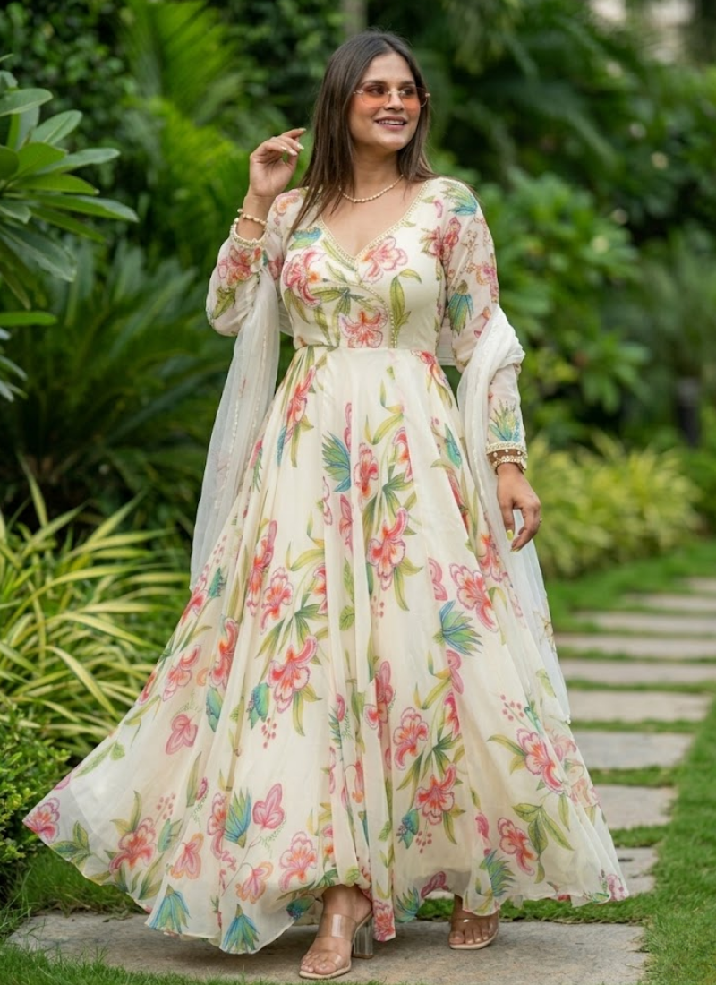 Heavy Georgette Gown Set with Mirror Work