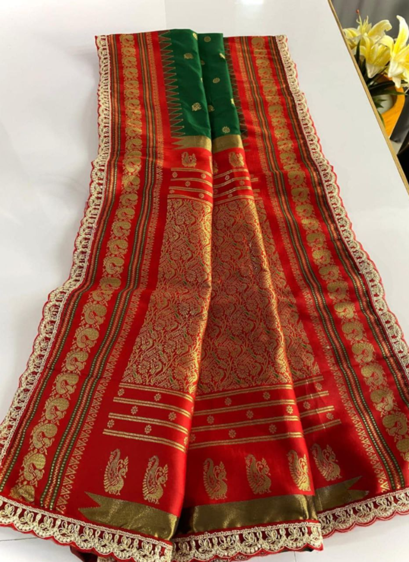 Banaras Silk Saree with Shovosachi Border