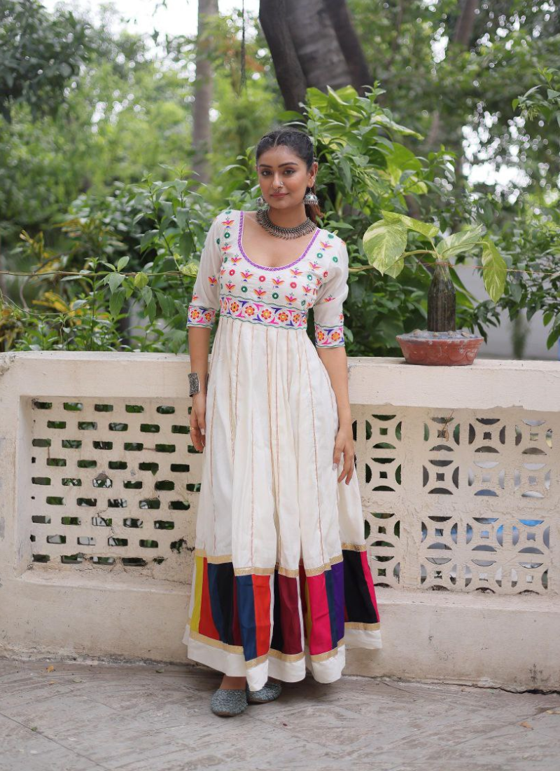 Roman Fabric Anarkali Dress with Multicolour Thread & Gota Lace Work - View 7