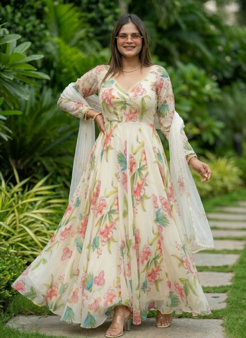 Heavy Georgette Gown Set with Mirror Work