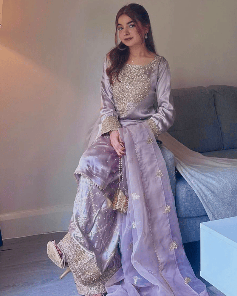 Embroidered Pure Crepe Silk Salwar Suit – Kurti with Organza Dupatta