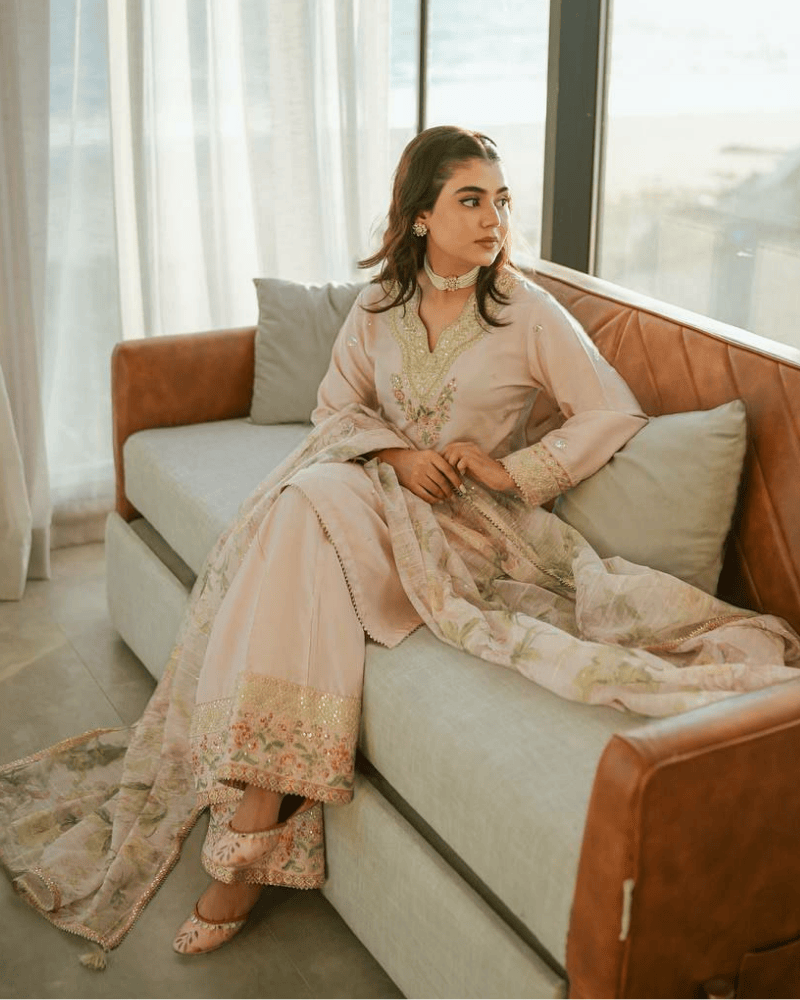 Farshi Salwar Suit – Embroidered Crepe Set with Chinon Silk Dupatta