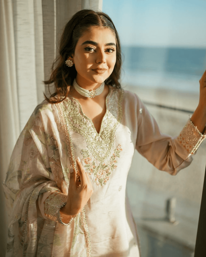 Farshi Salwar Suit – Embroidered Crepe Set with Chinon Silk Dupatta